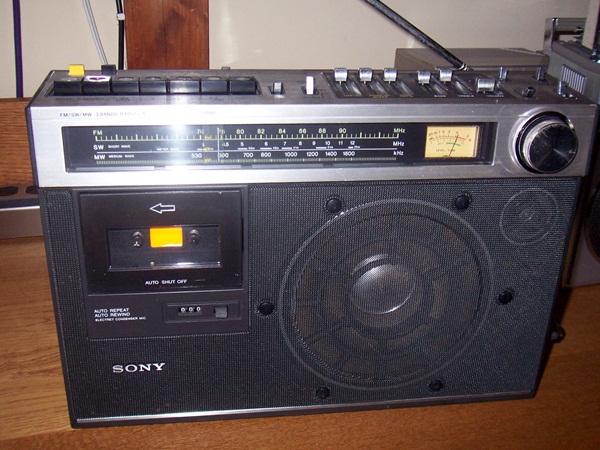 美品・昭和レトロ】70年代 3バンドラジカセ SONY CF-1990 - オーディオ機器